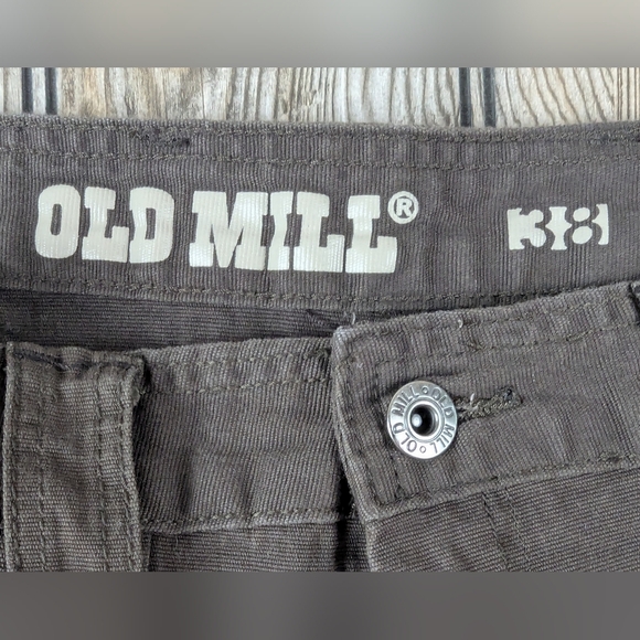 Old Mill Size 38 Cargo Shorts Brown Excellent Condition - Picture 7 of 12